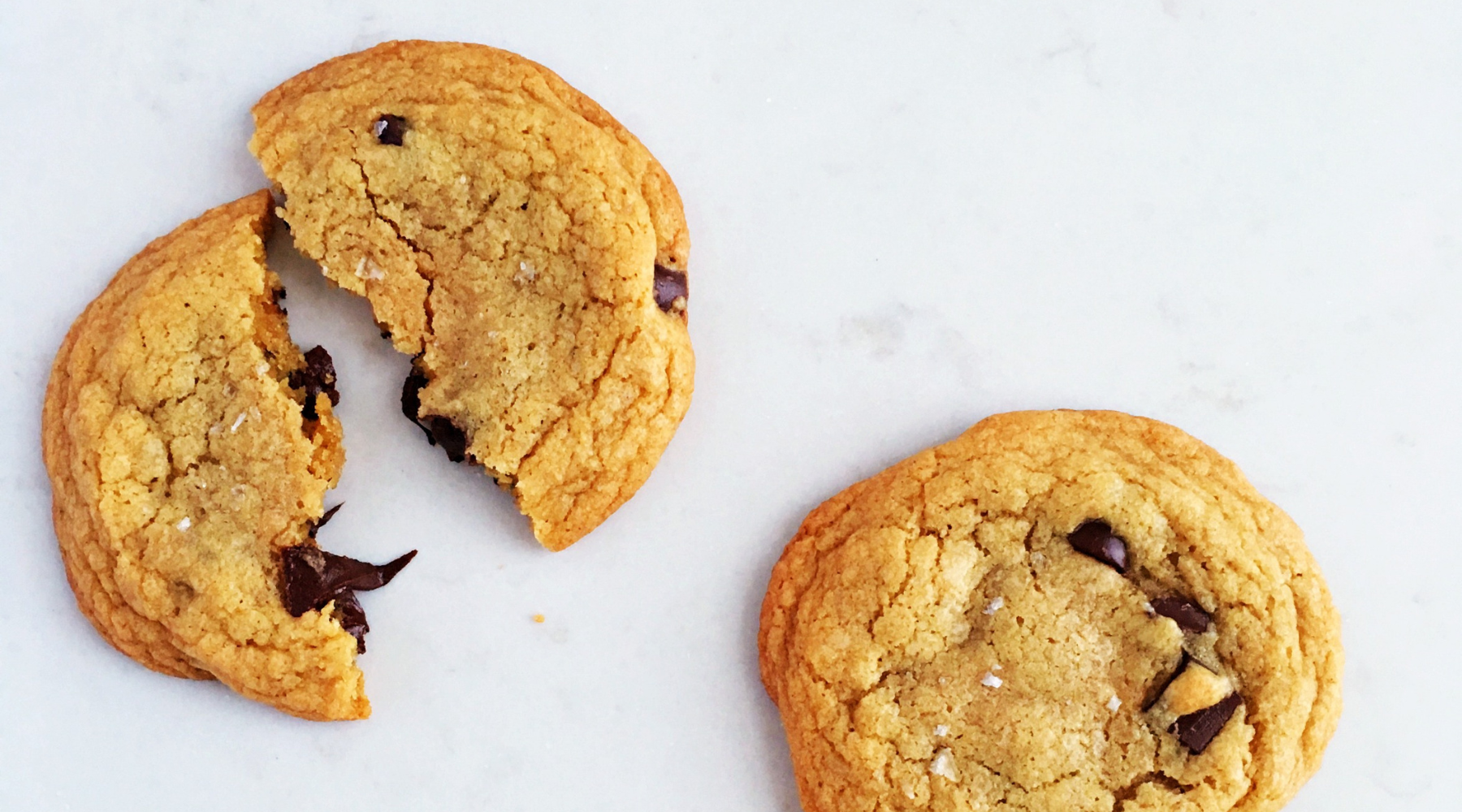 Sweetsugarbean's Chocolate Chip Cookies with Flaky Salt