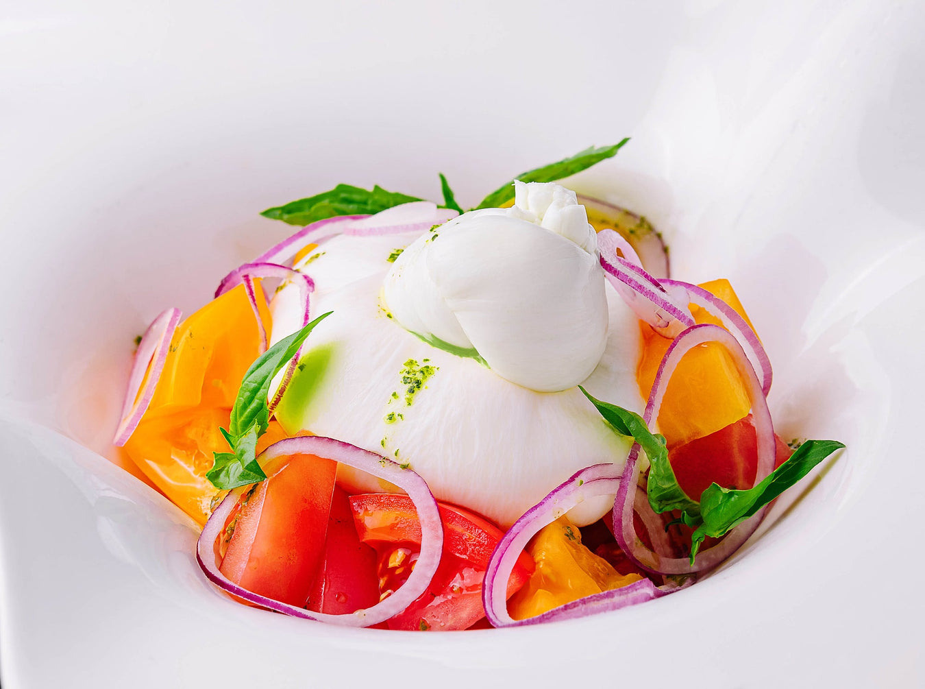 Fresh Tomato and Burrata Salad