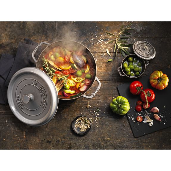 STAUB Cast Iron Round Cocotte - 6.75L / Graphite-Grey