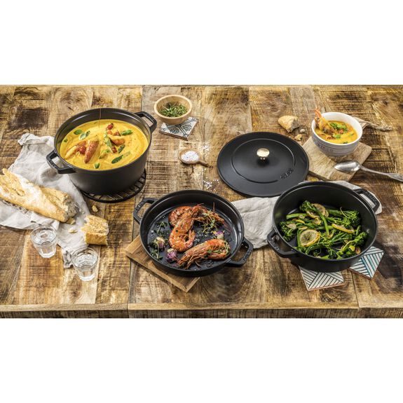 STAUB Cast Iron Stackable Cocotte Set - Large 4 Piece / Black