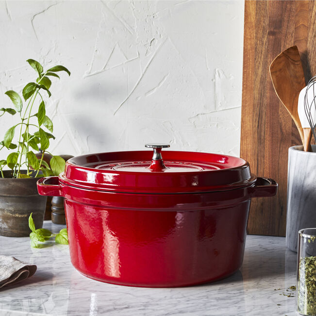 STAUB Cast Iron Round Cocotte  3.7 L - Cherry