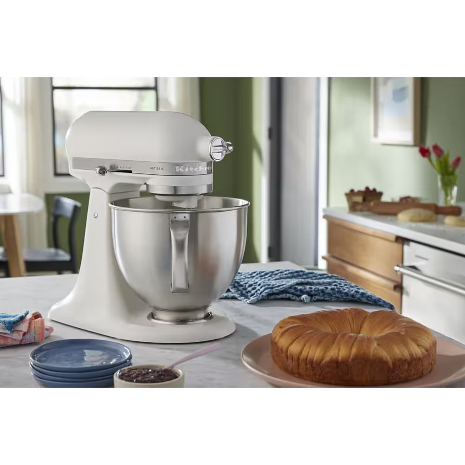 KitchenAid® Artisan 5 Quart / 4.7L Stand Mixer - Porcelain