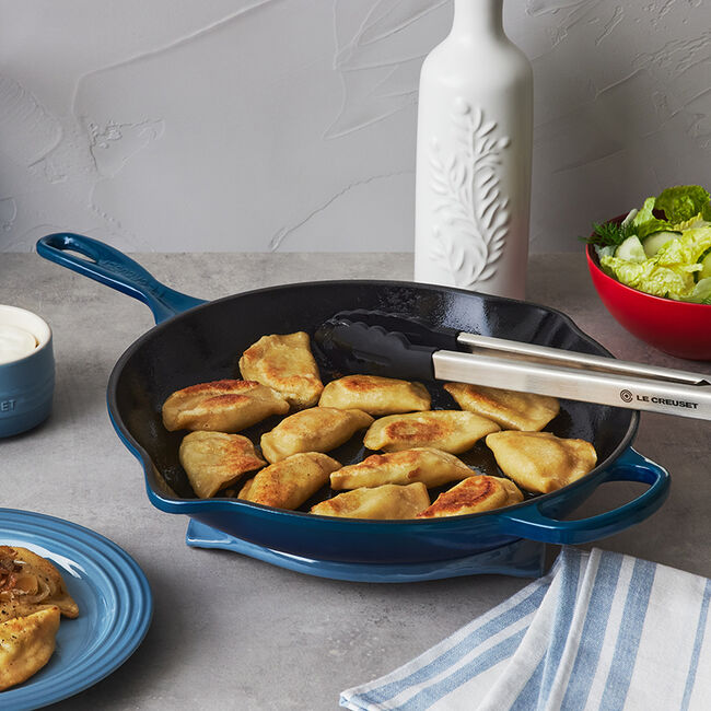 Le Creuset 30cm Signature Iron Handle Skillet - Blueberry