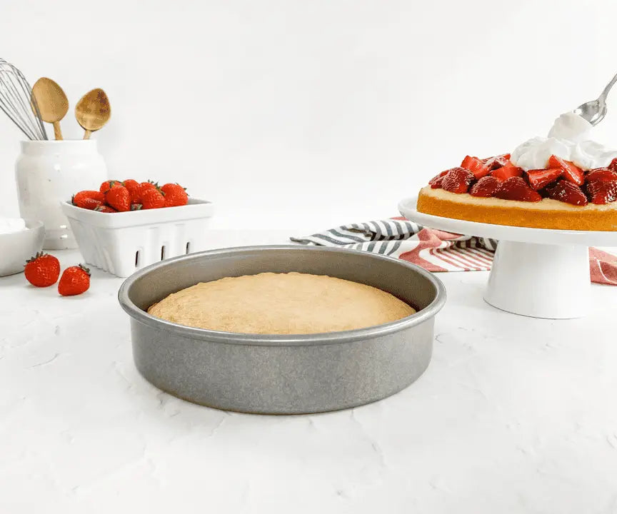 USA PAN® 10" Round Cake Pan