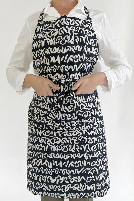 See Design Apron - Story Black