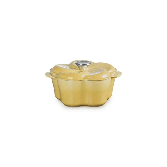 Le Creuset Traditional Petal Oven - Camomille FLOOR MODEL