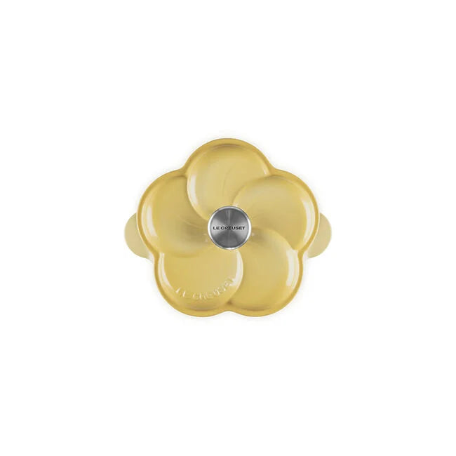 Le Creuset Traditional Petal Oven - Camomille FLOOR MODEL