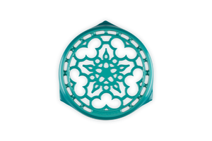 Le Creuset  Deluxe Enameled Cast Iron Oval Trivet – Bleu Riviera