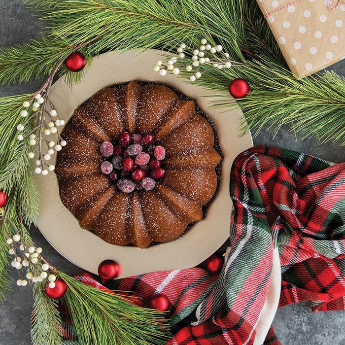 Nordic Ware Anniversary Bundt Pan - 12 Cup