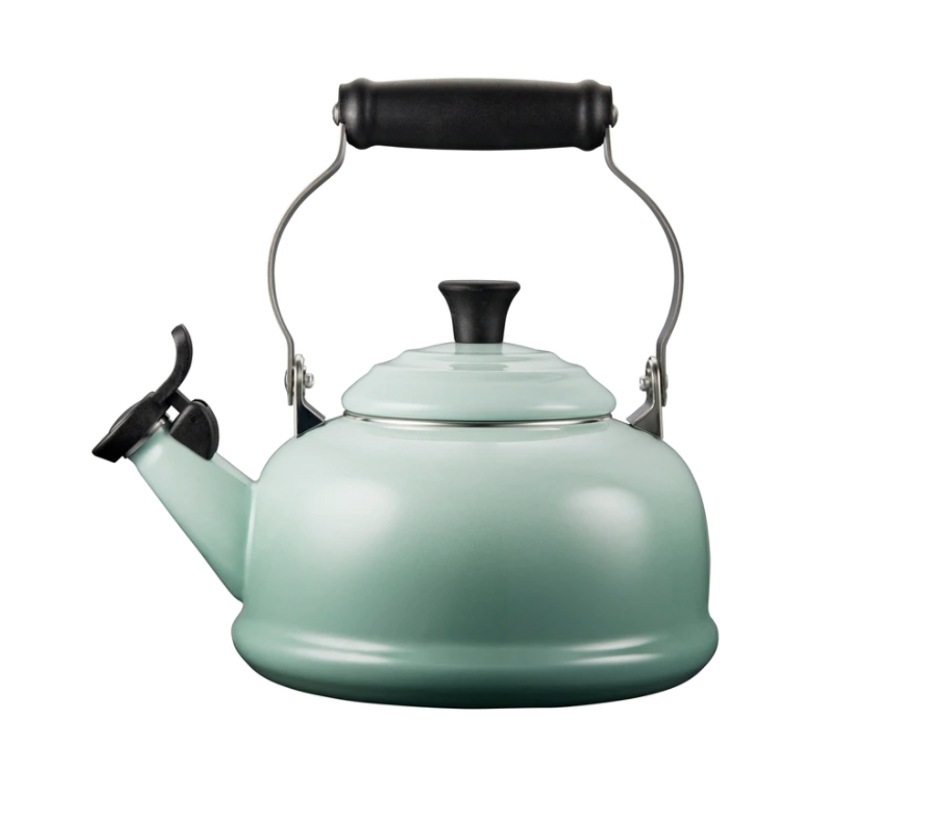 Le Creuset 1.6L Classic Whistling Kettle - Sage